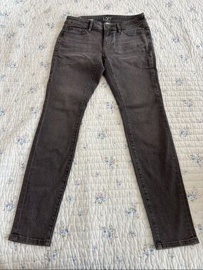 LOFT Charcoal Gray Curvy Skinny Women’s Jeans - size 0 Petite